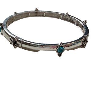 Periwinkle by Barlow Silver Tone Starfish Beachy Coastal Stretch Bracelet 7 inch